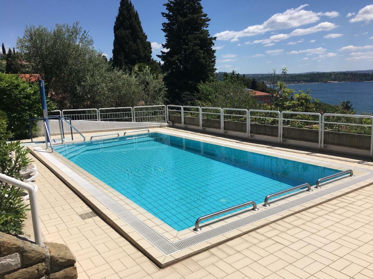 Ferienwohnung Baki Portorose Exterior foto